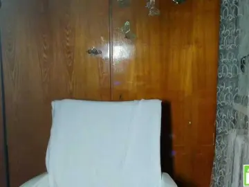 Emma-Frizea  live sex cam