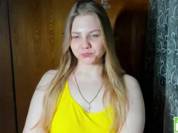 Emma-Frizea  live sex cam