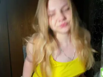 Emma-Frizea  live sex cam