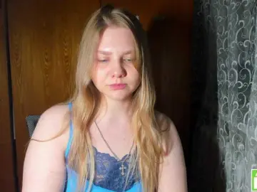 Emma-Frizea  live sex cam