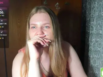 Emma-Frizea  live sex cam