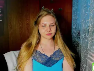 Emma-Frizea  live sex cam
