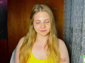 Emma-Frizea  live sex cam