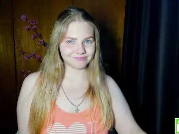 Emma-Frizea  live sex cam