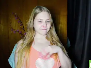 Emma-Frizea  live sex cam