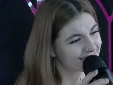 Evelisse  live sex cam