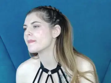 Evelisse  live sex cam