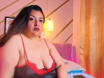 EvelynMature  live sex cam