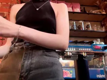 JoannGrater  live sex cam