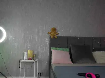 KatelynSparks  live sex cam