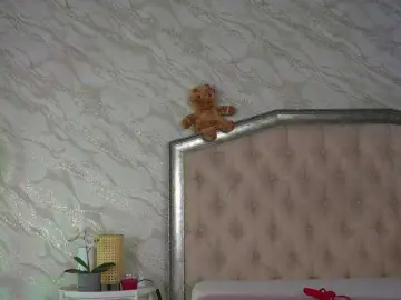 KatelynSparks  live sex cam