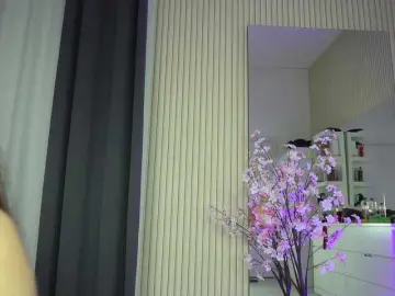 KatelynSparks  live sex cam