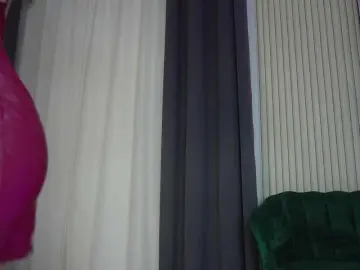 KatelynSparks  live sex cam