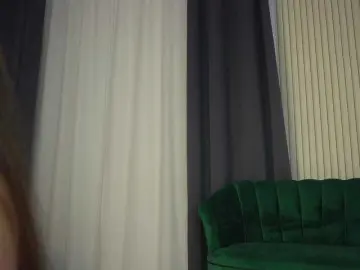 KatelynSparks  live sex cam