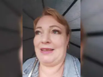 KiskaLeila  live sex cam