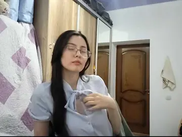 OnitaBreeland  live sex cam