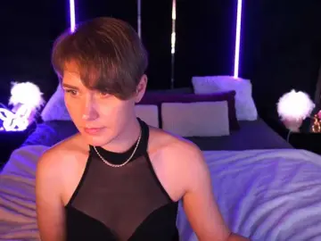ShellyAira  live sex cam