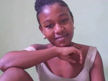 Zinah1  live sex cam