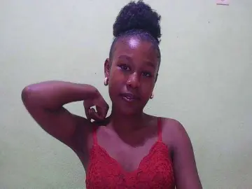 Zinah1  live sex cam