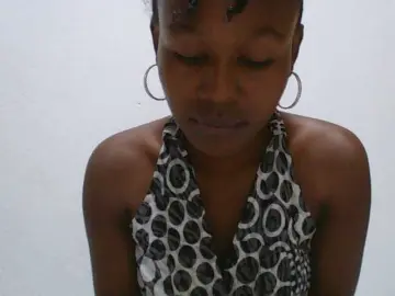 Zinah1  live sex cam