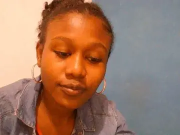 Zinah1  live sex cam