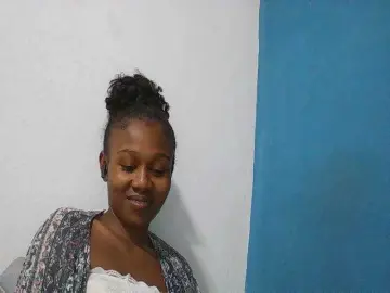 Zinah1  live sex cam