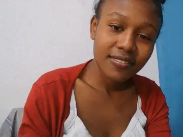 Zinah1  live sex cam