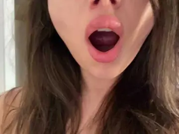 Sochnayaaa  live sex cam