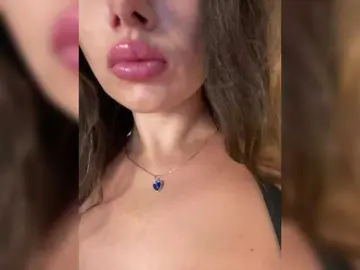 Sochnayaaa  live sex cam