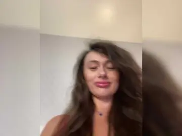 Sochnayaaa  live sex cam