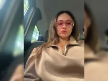 Sochnayaaa  live sex cam