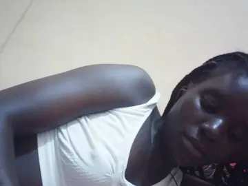 Ariannavee  live sex cam