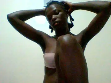 Bella-22  live sex cam