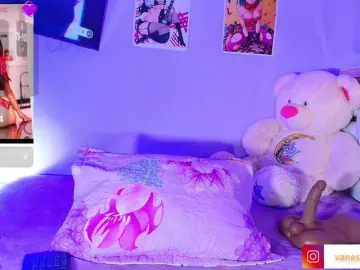 Julieth-Rossii  live sex cam