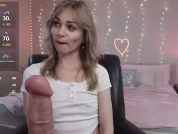 Kissmeexxx  live sex cam