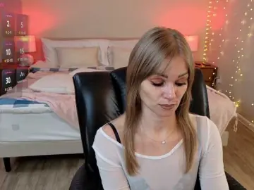 Kissmeexxx  live sex cam