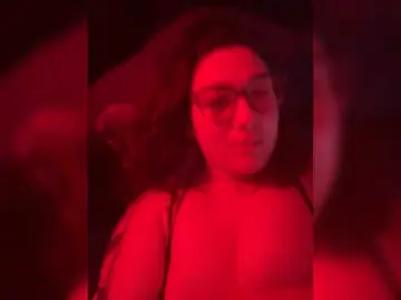 PaigeChantel  live sex cam