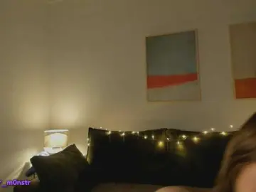 Purpur-Cute  live sex cam