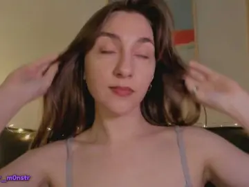 Purpur-Cute  live sex cam