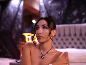RamiraRowa  live sex cam