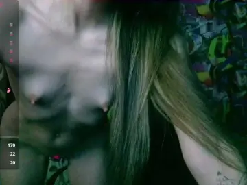 Wildrose77201877  live sex cam