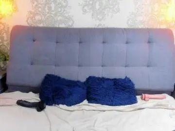 Indigovelvet  live sex cam
