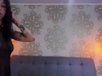 Indigovelvet  live sex cam