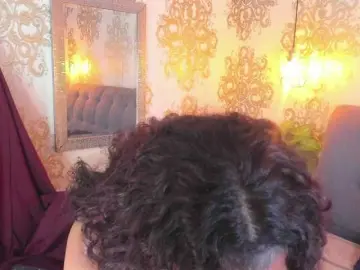 Indigovelvet  live sex cam