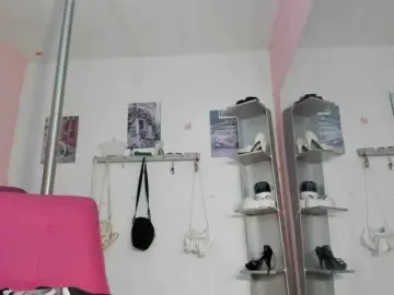 Kim-  live sex cam