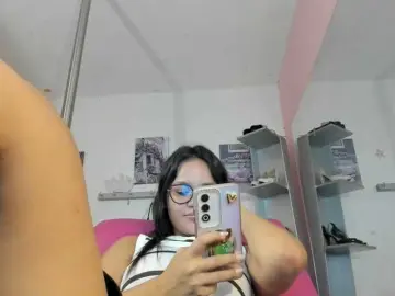 Kim-  live sex cam