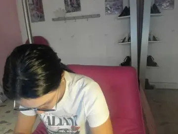 Kim-  live sex cam