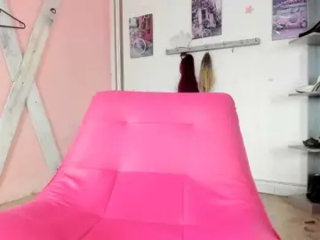 Kim-  live sex cam