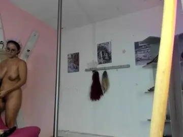 Kim-  live sex cam