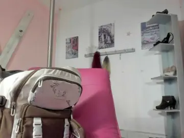 Kim-  live sex cam